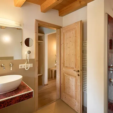 Dolomit Boutique Hotel 3*