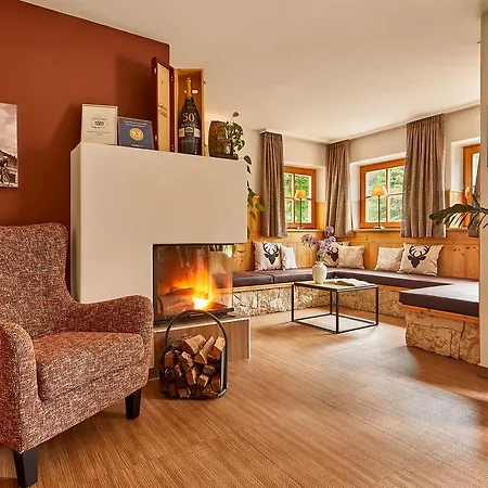 Hotel Dolomit Boutique Stern